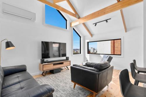 Outstanding quality renovation, inner city home Hobart